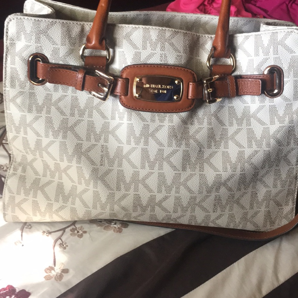 Michael Kors purse